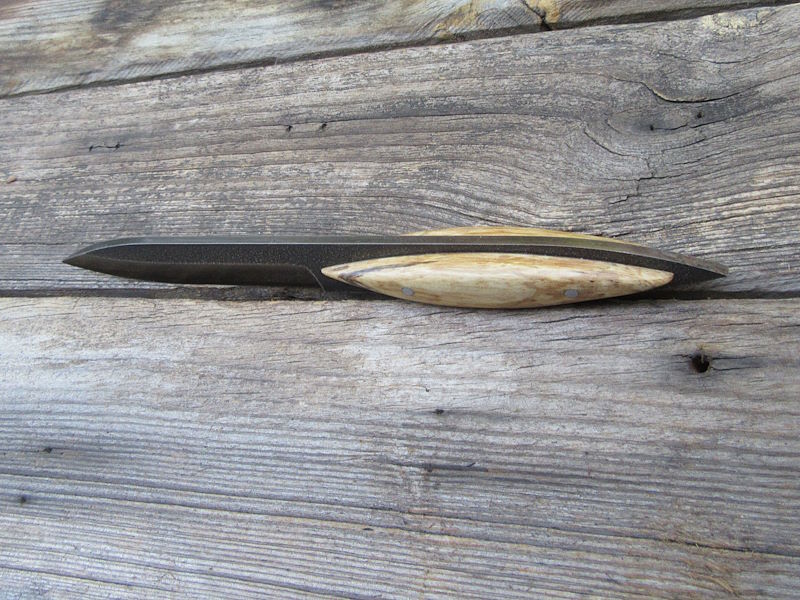 Leichtes Messer mit hölzernem Klingenschutz – Bild 4